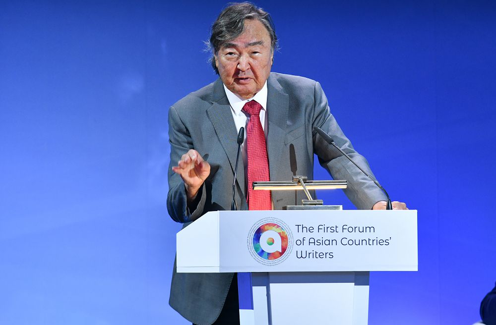 ولجاس سۋلەيمەنوۆ