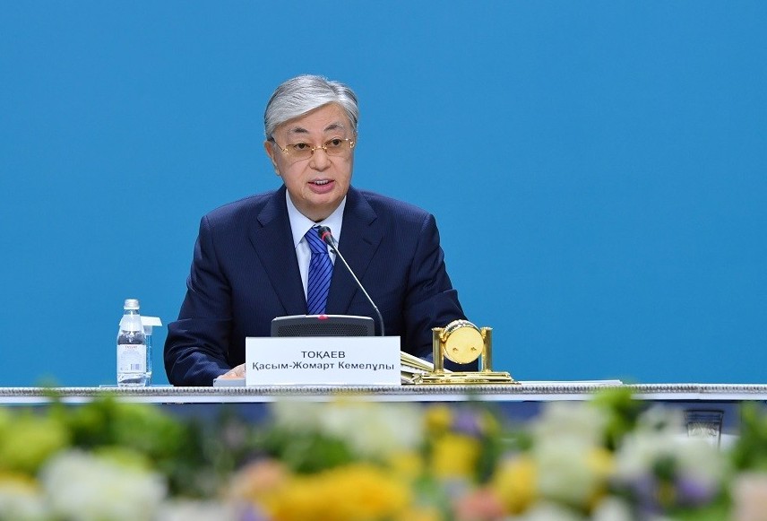 ق. توقاەۆ: 55 ەسكى زاۋىت كوشىرىلەدى دەگەن - قاۋەسەت اڭگىمە