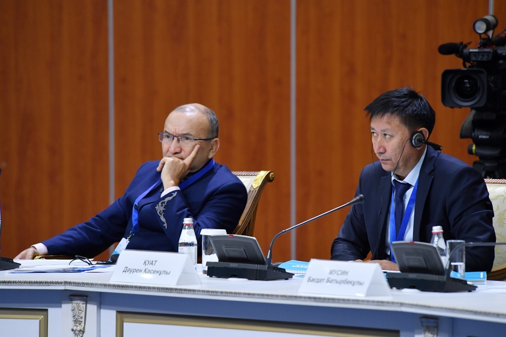 ۇلتتىق كەڭەس