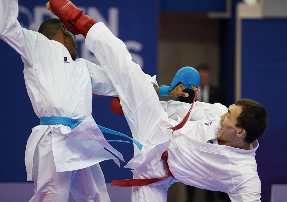 دارحان ءاسادىلوۆ توكيوداعى پرەمەر-ليگا كەزەڭىندە جەڭىسكە جەتتى