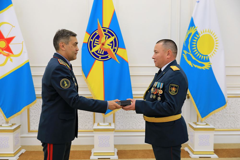 جەڭىمپازدار مەن جۇلدەگەرلەر ماراپاتتالدى