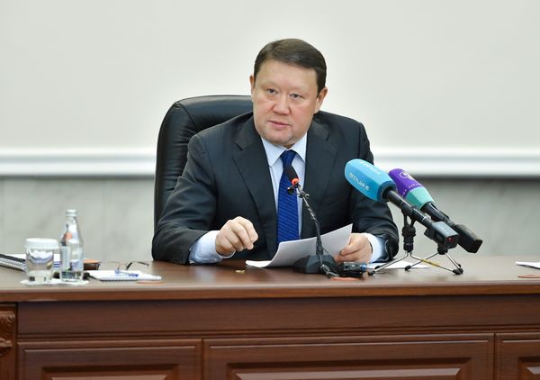 بولاشاققا دەگەن نىق قادام