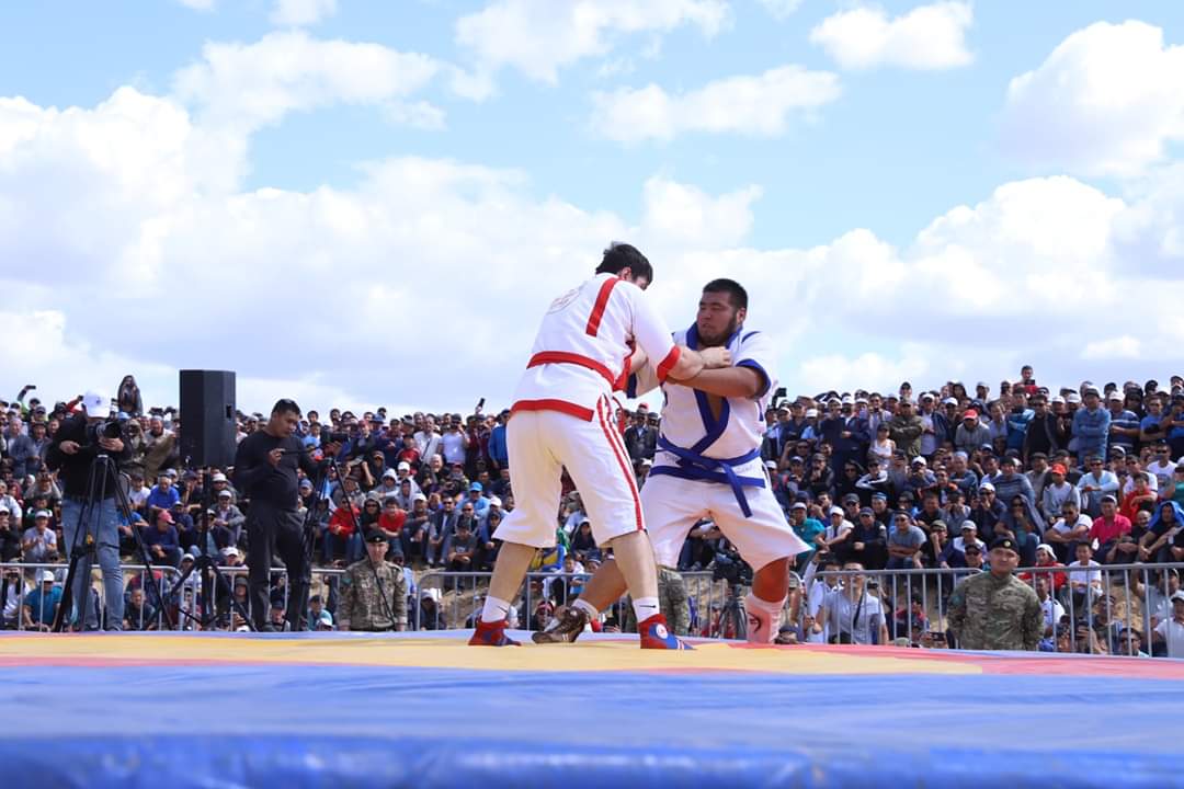 پالۋان ن. جارىلعاپوۆ اقتاۋدان ءبىر بولمەلى پاتەرگە قول جەتكىزدى