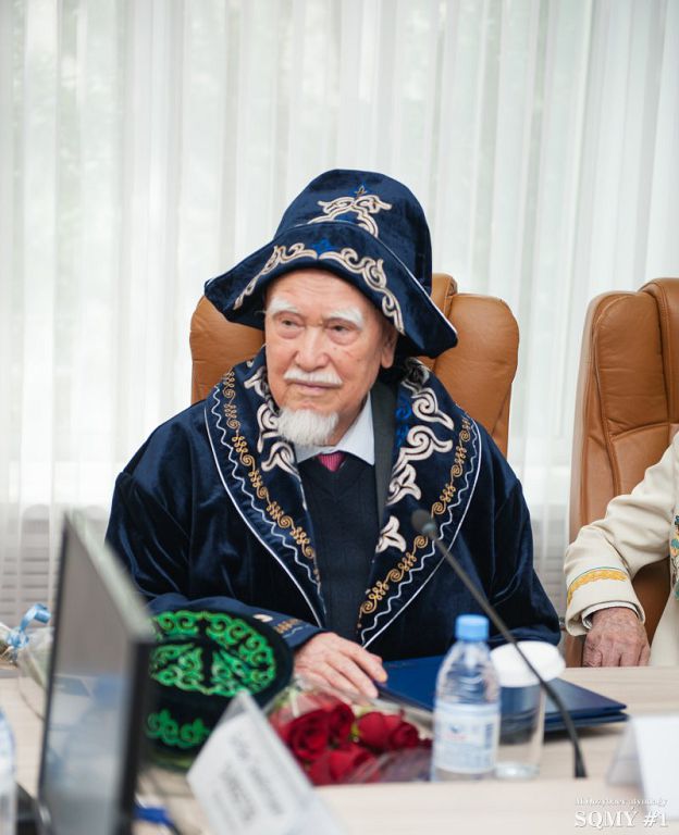 الپىس جەتى جىلدان بەرگى دوسىم