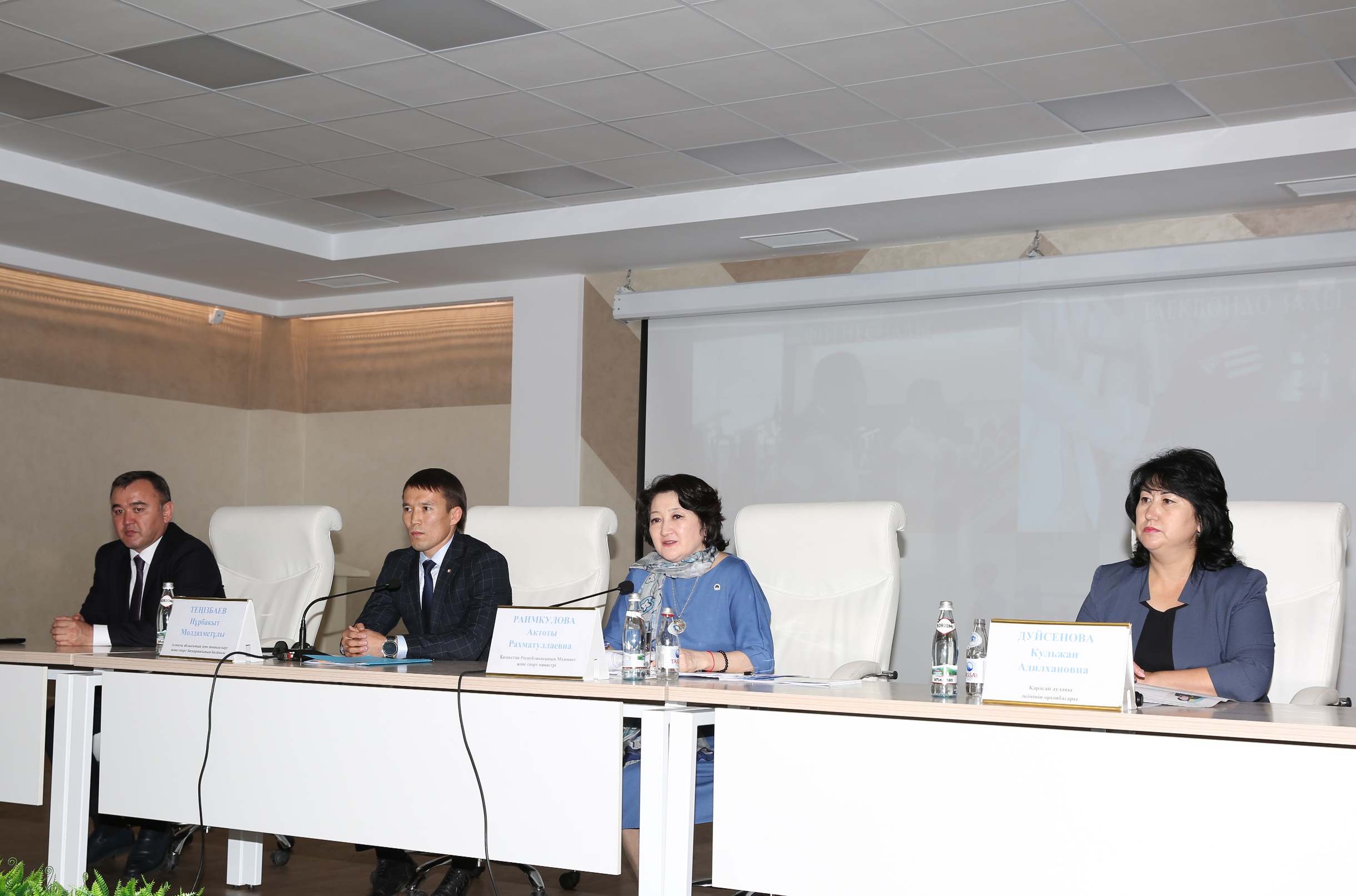 مادەنيەت قىزمەتكەرلەرىنىڭ جالاقىسىن ارتتىرۋ ءۇشىن ۇكىمەتكە ءتيىستى قاۋلى ازىرلەندى - ا. رايىمقۇلوۆا