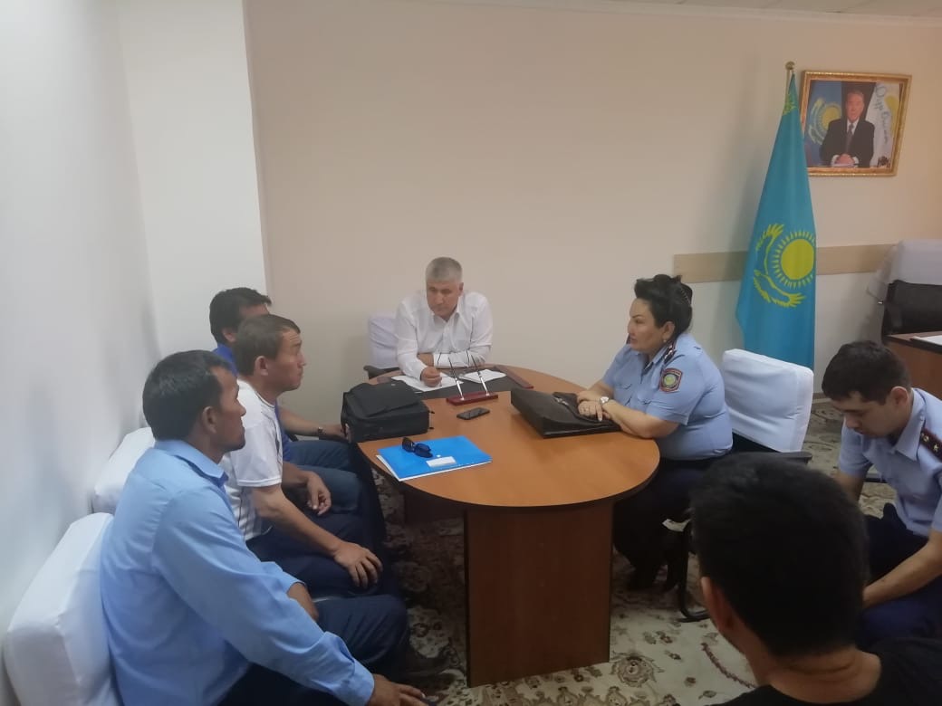 «Nur Otan» پارتياسى ماڭعىستاۋ وبلىستىق فيليالى شەتەل ازاماتتارىن وتىنىشپەن قابىلدادى