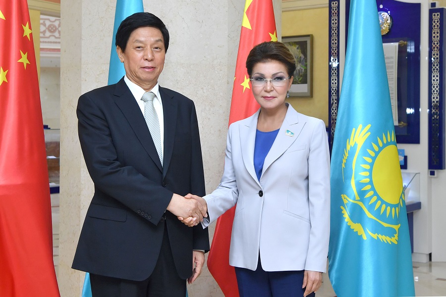 لي چجانشۋ: قازاقستان-قىتاي قارىم-قاتىناسى بيىك ىنتىماقتاستىق دەڭگەيىنە جەتتى