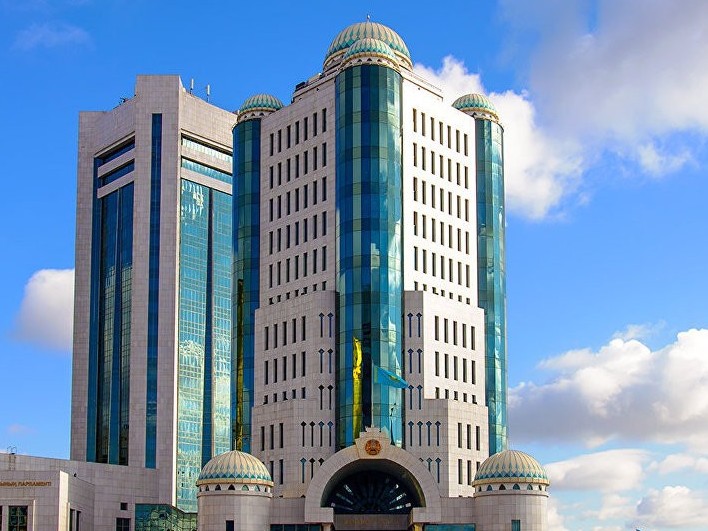 سەناتورلار زاڭناماعا اگروونەركاسىپتىك كەشەندى رەتتەۋ ماسەلەلەرى بويىنشا تۇزەتۋلەردى قارادى