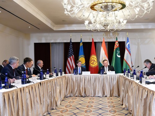 نيۋ-يوركتە «س5+1» فورماتىندا مينيسترلىك كەزدەسۋى ءوتتى