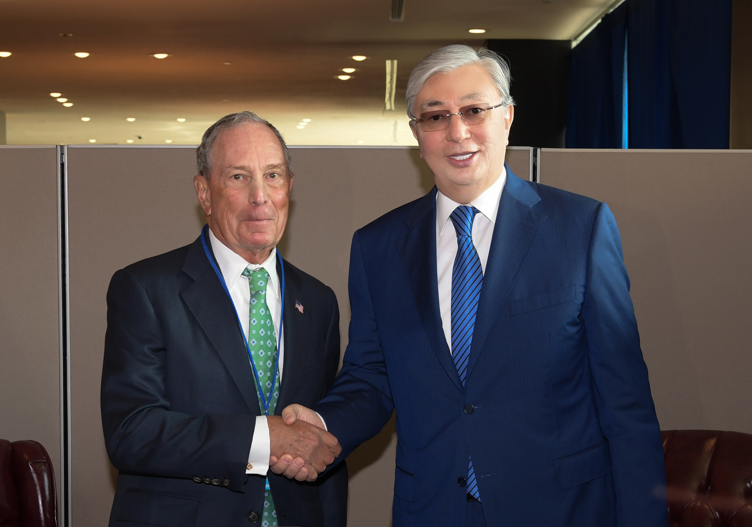 قازاقستان پرەزيدەنتى «Bloomberg» اقپارات اگەنتتىگىنىڭ باسشىسىمەن كەزدەستى