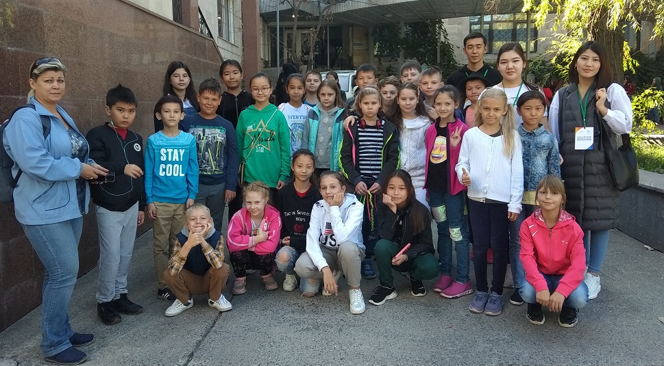 الماتىلىق بالدىرعاندار قوناەۆتىڭ مۋزەي-پاتەرى مەن كيەلى ورىنداردى ارالادى