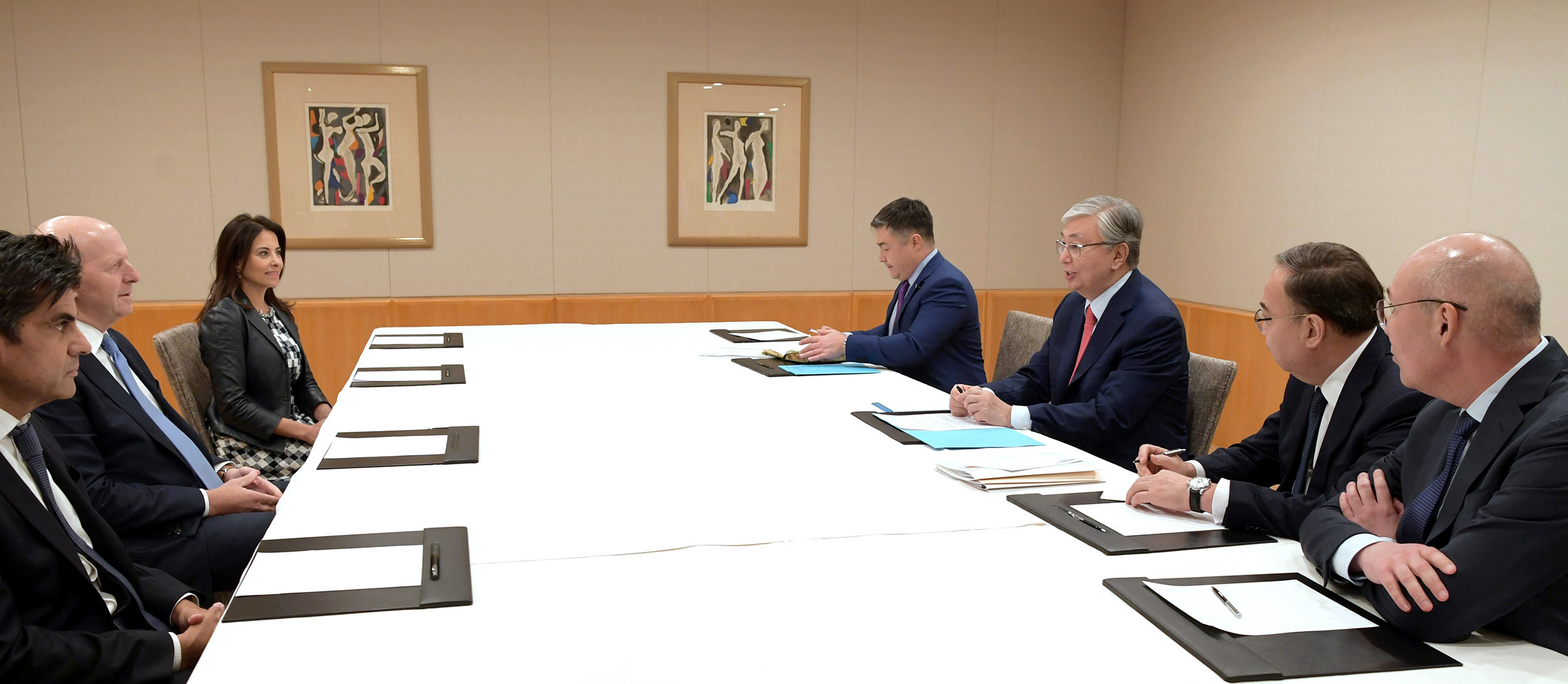 قاسىم-جومارت توقاەۆ "Goldman Sachs" كومپانياسىنىڭ پرەزيدەنتى دەۆيد سولومونمەن كەزدەستى