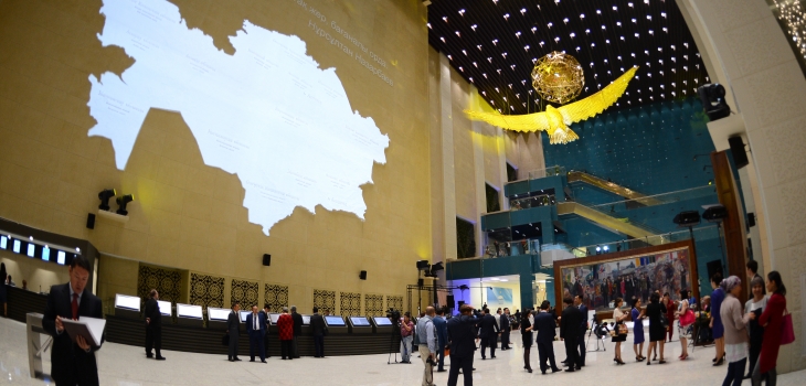 شىر اينالعان شىنىلار