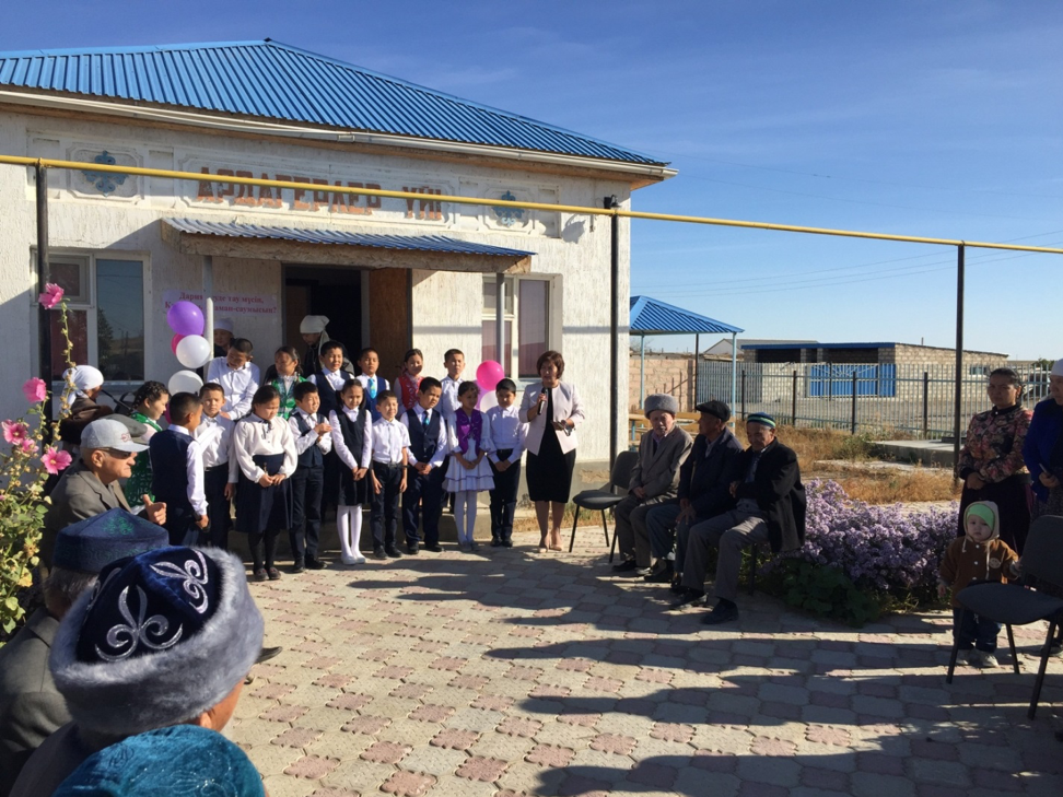 ۇشتاعاندىقتار اۋىل قارتتارىنا ارناپ ءىس-شارا وتكىزدى