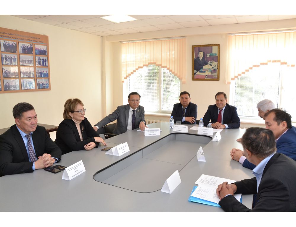 كاسىپوداق بەدەلىن كوتەرۋدى كوزدەيدى