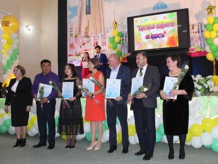 ەلوردالىق تجد «شاراپات» ورتالىعىنا جيھاز سىيلادى