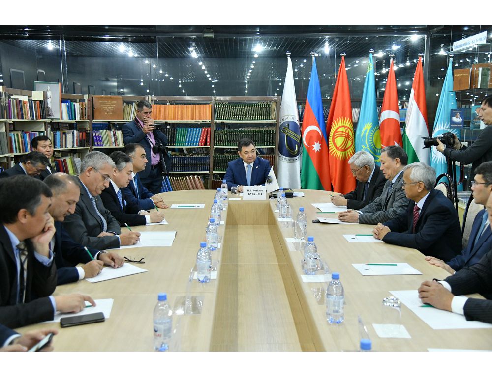 ەلباسى ۇيىتقى بولعان «ناحچىۆان رۋحى»