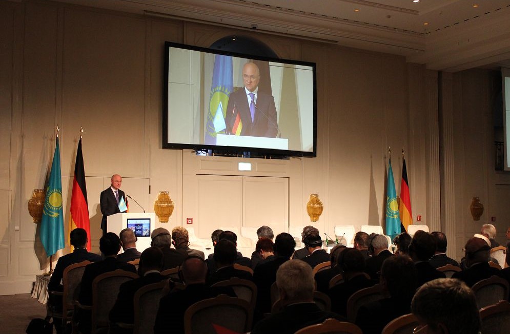 رومان سكليار قازاقستان-گەرمانيا بيزنەس فورۋمىنا قاتىستى