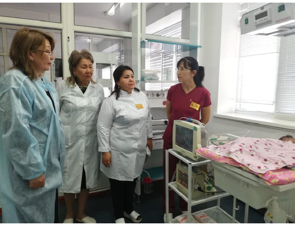 پەرزەنتحانادان شىققان شۋ: اتىراۋعا دەنساۋلىق ساقتاۋ ۆيتسە-ءمينيسترى باستاعان كوميسسيا كەلدى