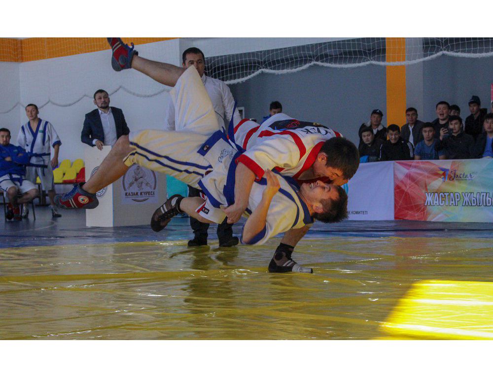 كونفەدەراتسيالار كۋبوگىندا فينالعا شىقتى