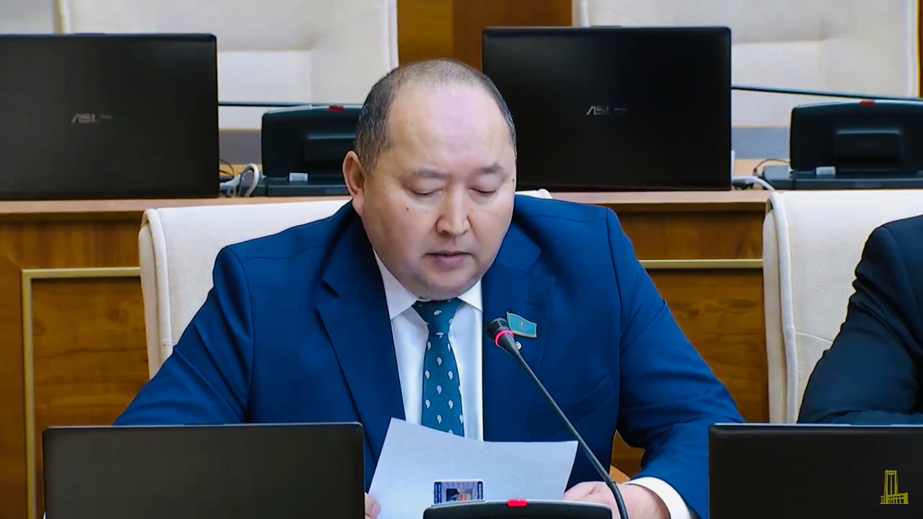 اسكەري قاقتىعىستارعا قاتىسقان وتانداستارىمىزعا «ارداگەر» مارتەبەسى بەرىلمەك