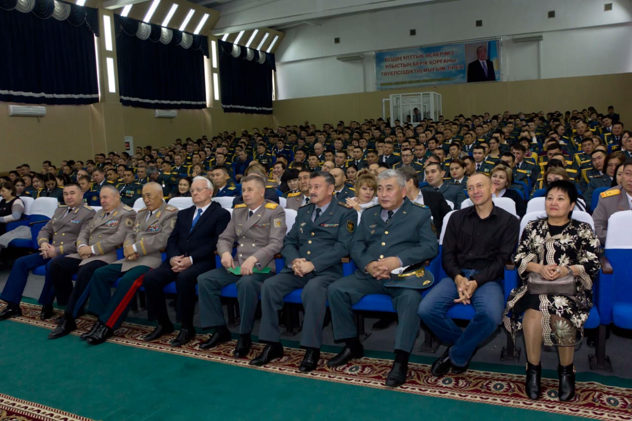راديوەلەكترونيكا جانە بايلانىس اسكەري-ينجەنەرلىك ينستيتۋتى 18 جىلدىعىن اتاپ ءوتتى