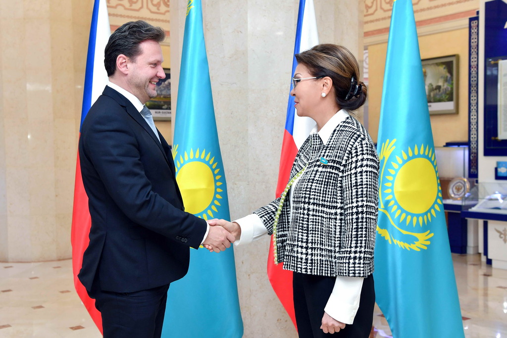 د.نازارباەۆا چەحيا پارلامەنتى دەپۋتاتتار پالاتاسىنىڭ توراعاسىمەن كەزدەستى