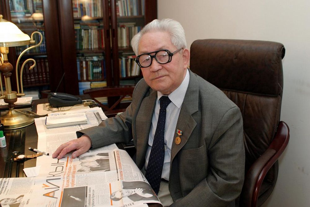 «كوكتەم اۋىلىنىڭ» اقساقالى ەدى