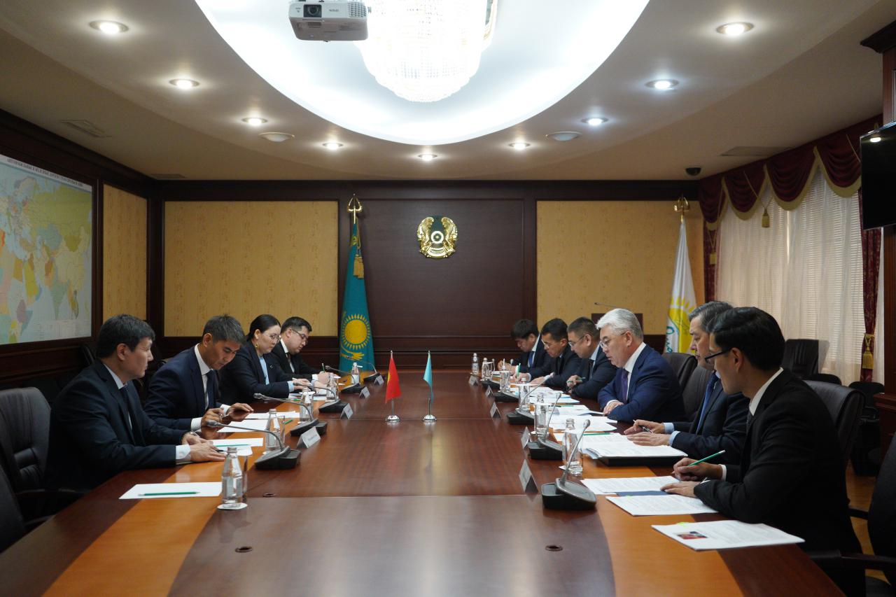 قازاقستان مەن قىرعىزستان ىنتىماقتاستىق ماسەلەلەرىن تالقىلادى