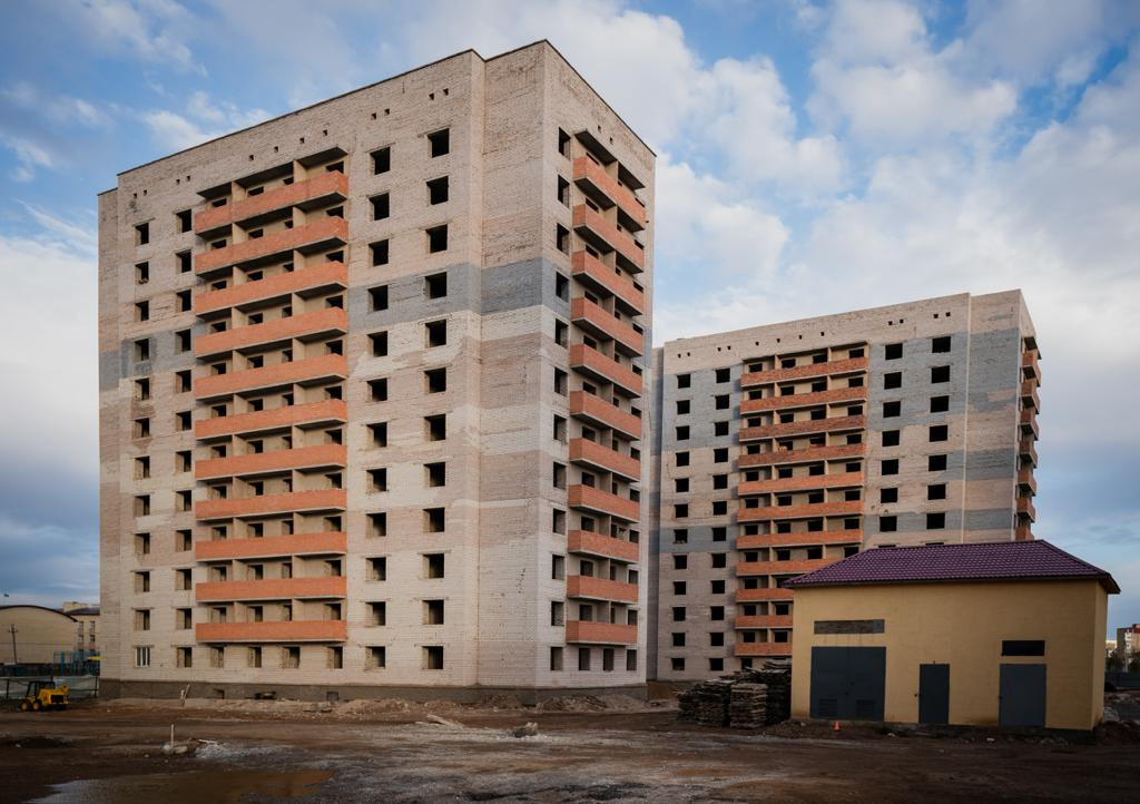 ا.كولگىنوۆ تۇرعىن ءۇي كەشەندەرىنىڭ قۇرىلىس بارىسىمەن تانىستى