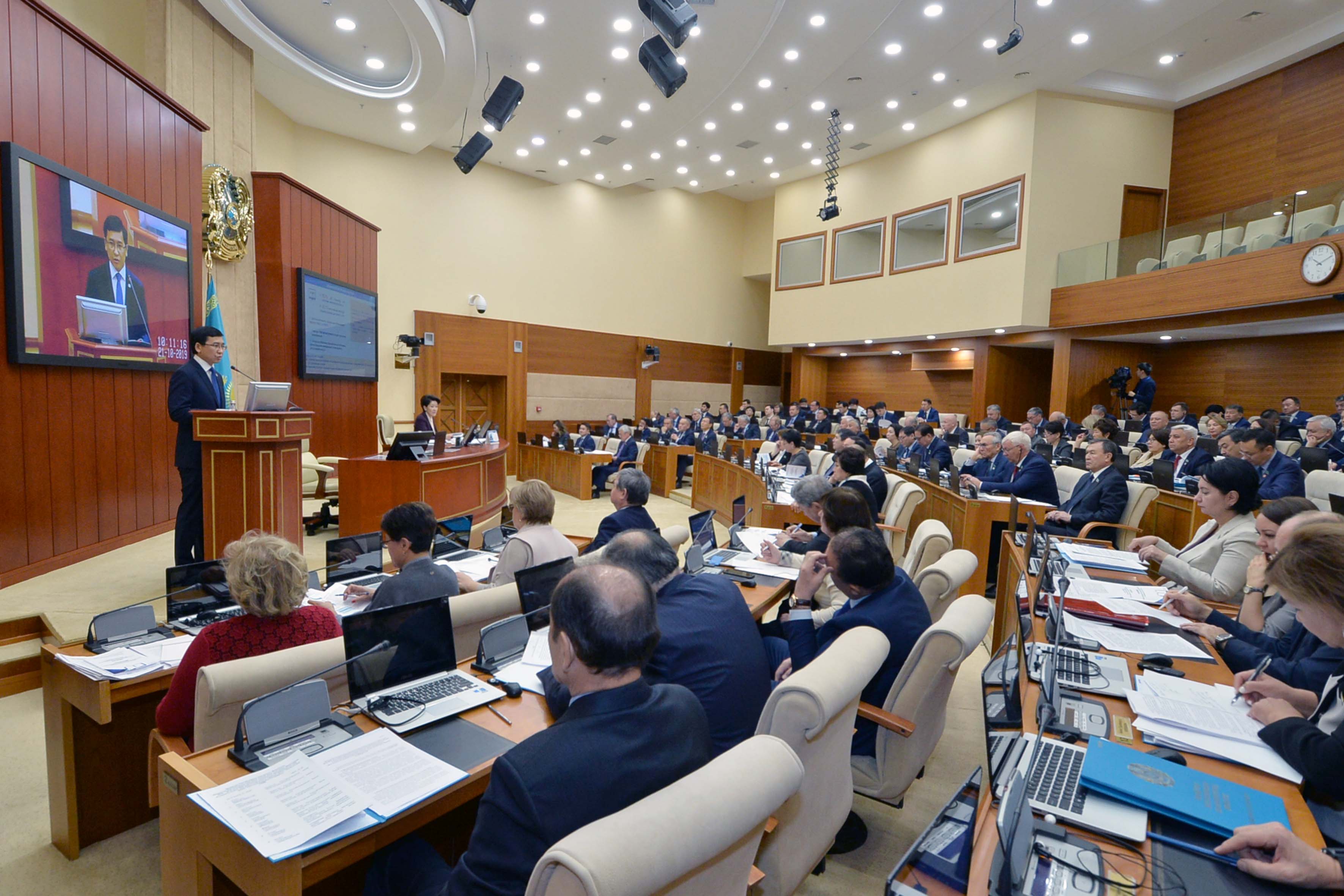 اسحات ايماعامبەتوۆ: «الىپپە» مەكتەپ باعدارلاماسىنا قايتا ەنەدى