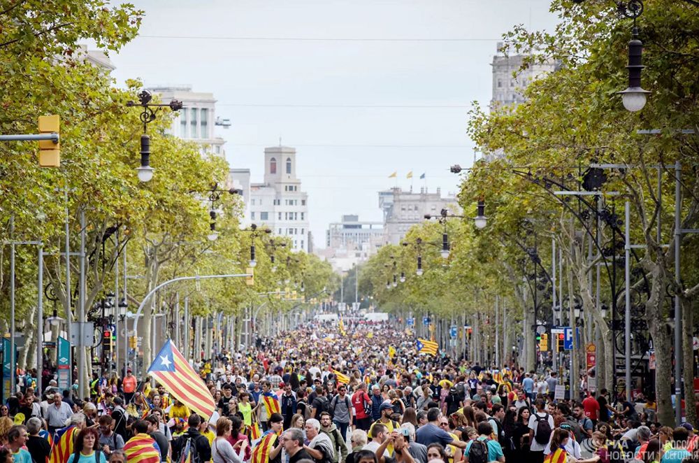 كاتالونيا حالقى جاپپاي باس كوتەردى