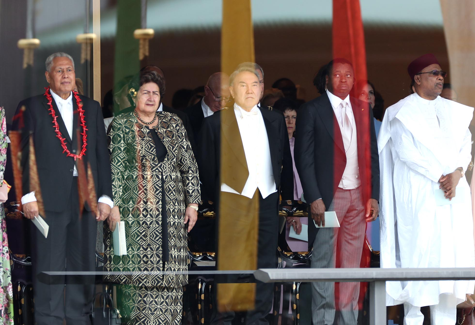 ەلباسى جاپون يمپەراتورىنىڭ تاققا وتىرۋ راسىمىنە قاتىسىپ جاتىر