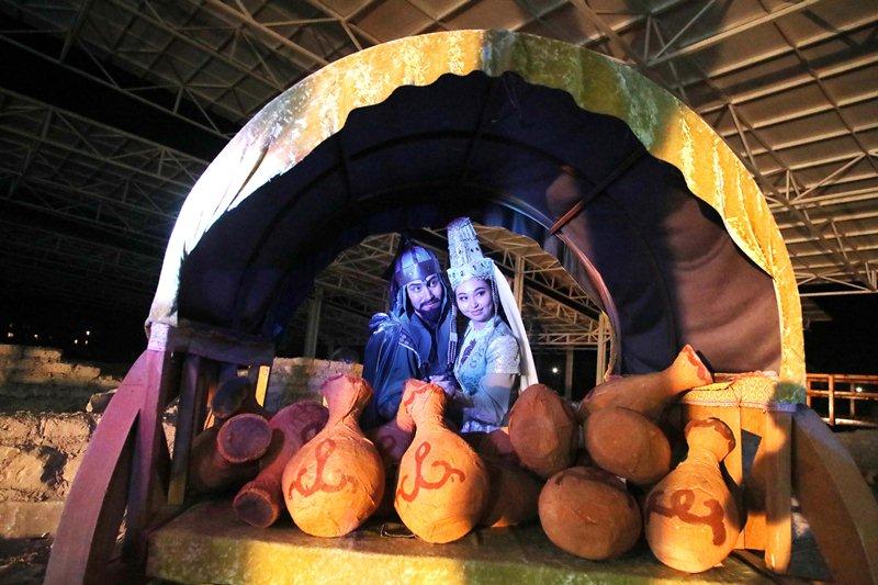 تاراز شاھارىنداعى تاماشا ءتۇن