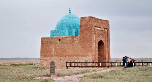 جوشى حانعا ەسكەرتكىش ورناتىلادى