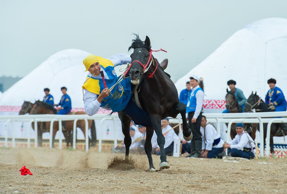 قازاقتاردىڭ اتقا ءمىنۋ مادەنيەتى