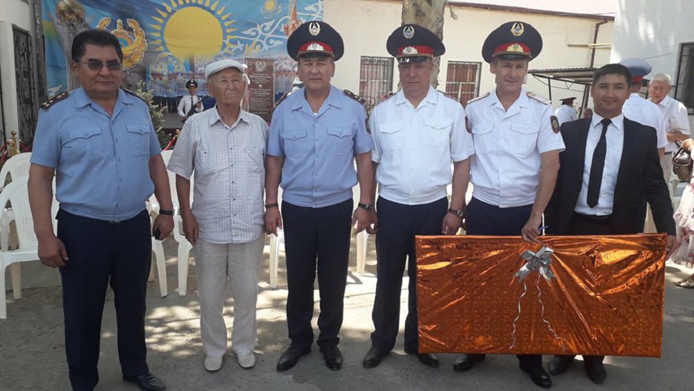 اتا جولىن جالعاعان