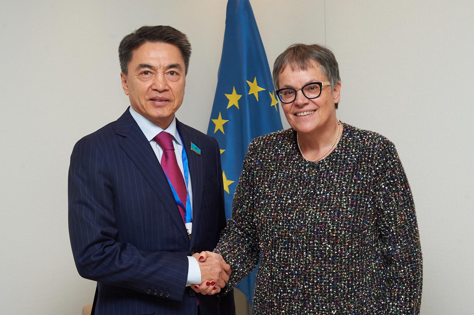 اسقار شاكىروۆ ەۋروپا كونفەرەنتسياسىنىڭ جۇمىسىنا قاتىستى