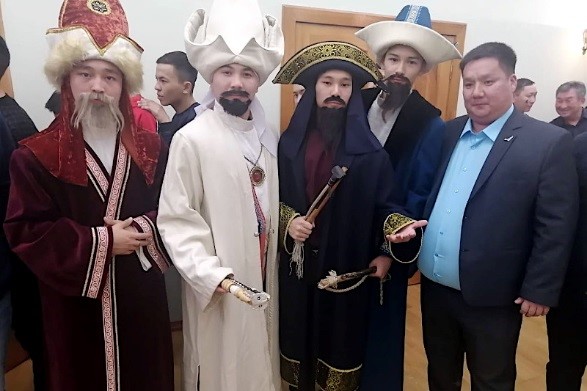 ايلى ءتۇننىڭ اياسى تاريحتان مول حابار بەردى