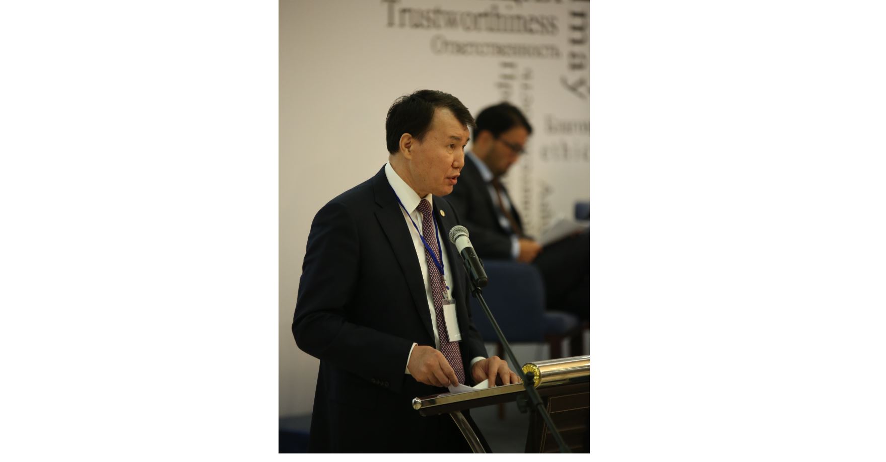 كومپلاەنس-وفيتسەرلەر سىبايلاس جەمقورلىققا قارسى  كۇرەسۋ ءۇشىن بىرىگەدى