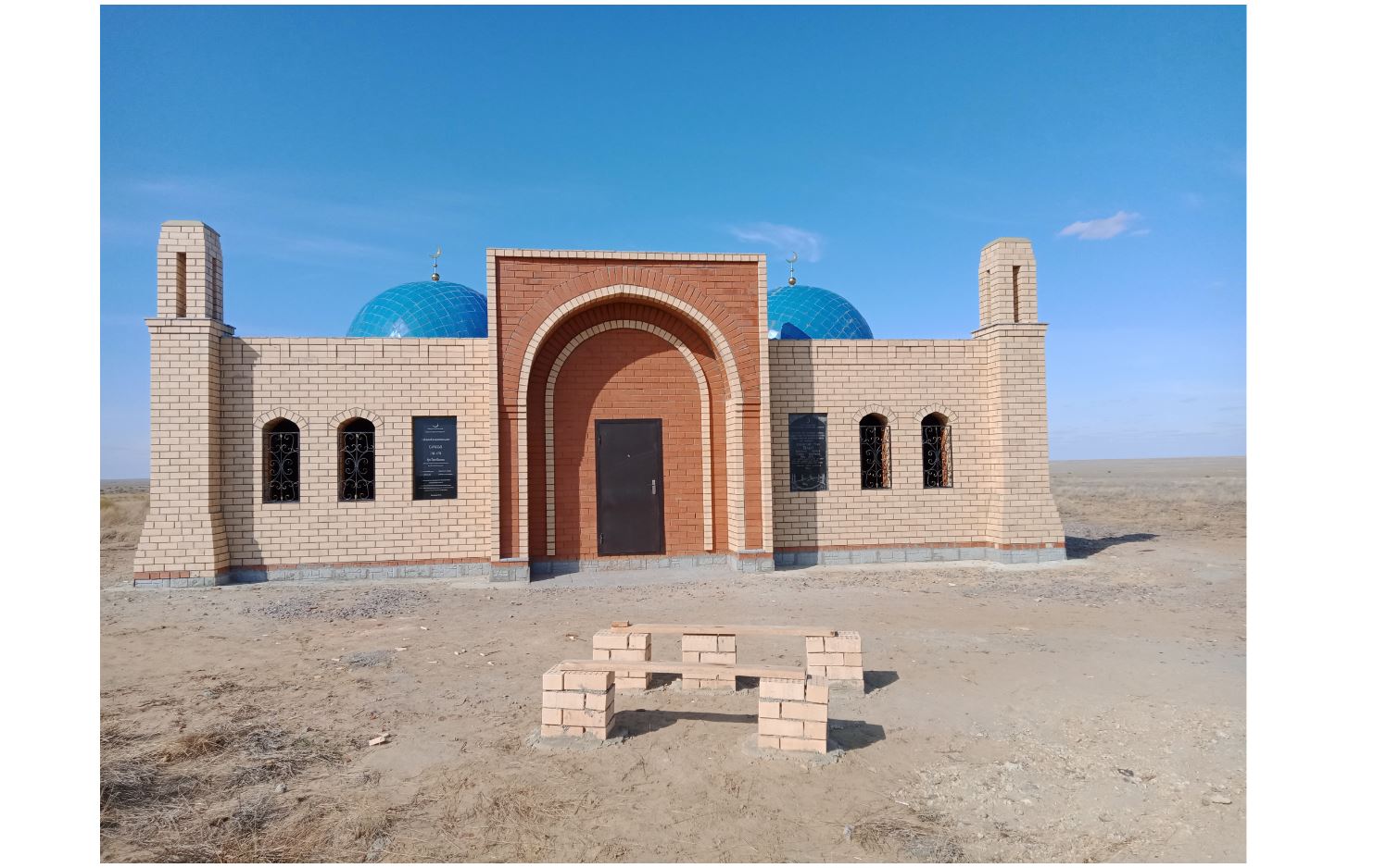 تىلەپ قوبىزشىعا كەسەنە تۇرعىزىلدى