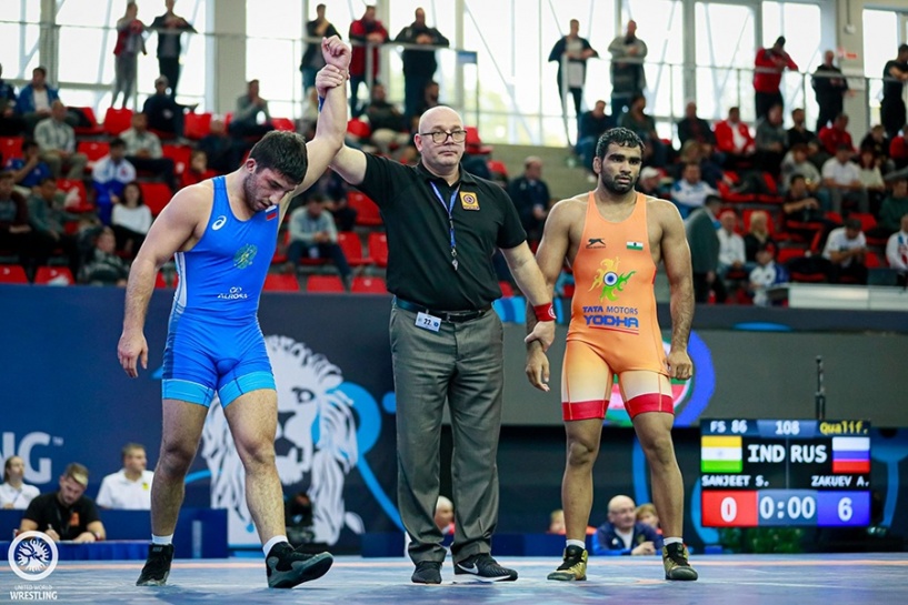 ەركىن كۇرەستەن الەم چەمپيوناتىندا جۇلدە العان بالۋاندار