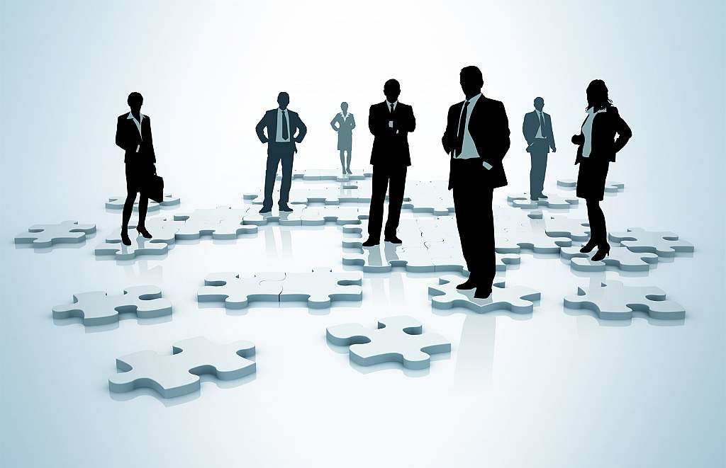 مەملەكەتتىك قىزمەتكەرلەر سالىققا  سالعىرت قاراي ما؟