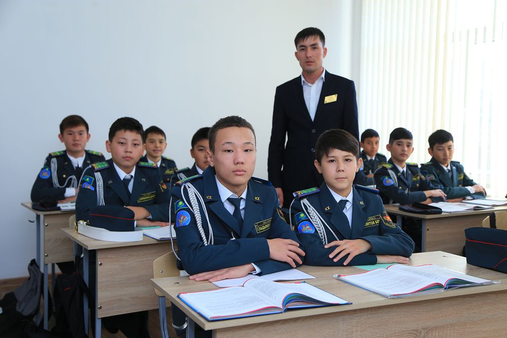 قوستانايدا جەتىنشى قازاق مەكتەبى اشىلدى