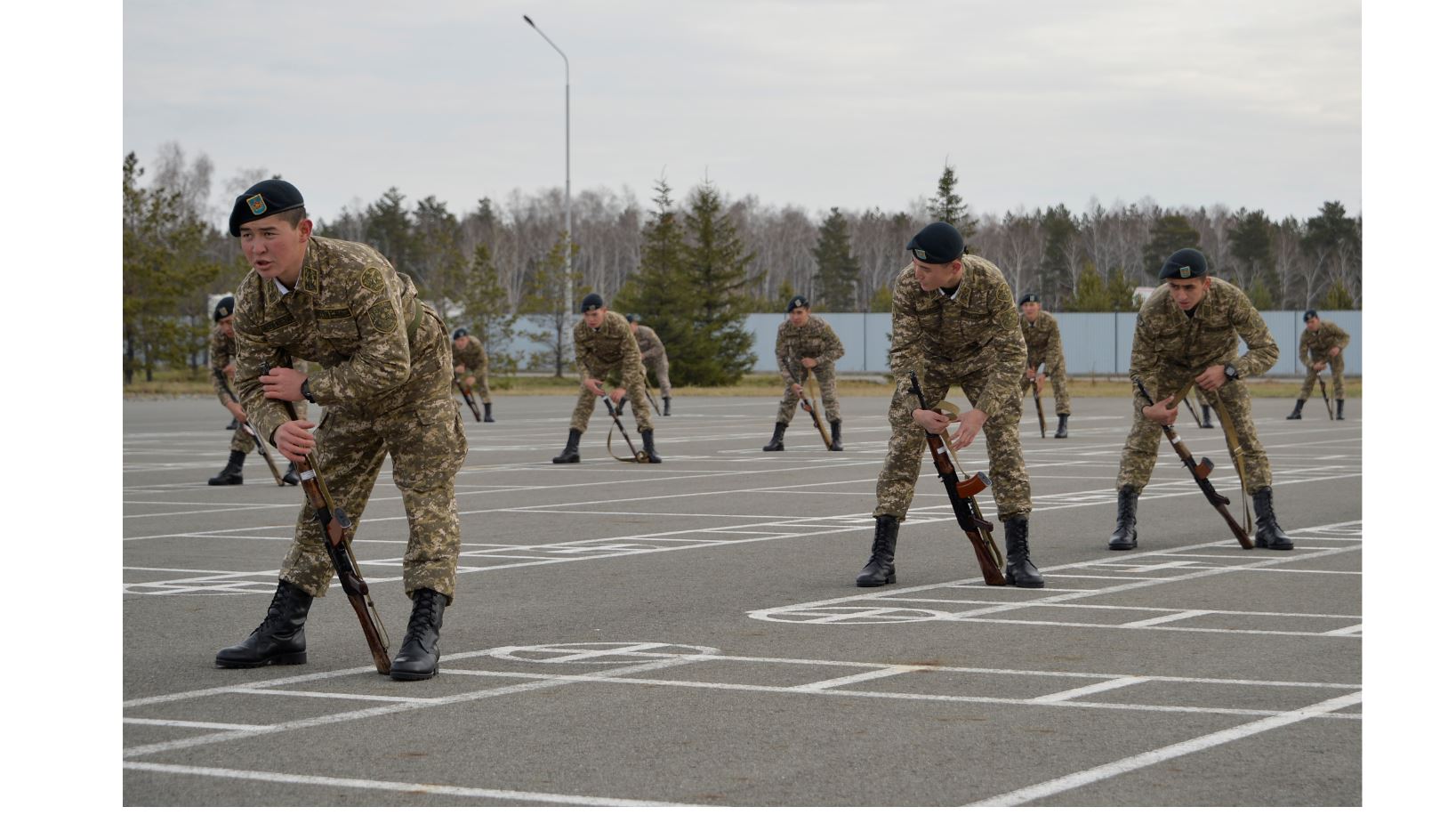 سەرجانتتاردىڭ بىرەگەي مەكتەبى