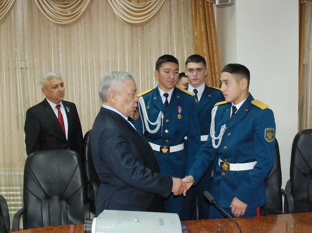 باتىردىڭ باياندى عۇمىرى ۇرپاققا ۇلگى