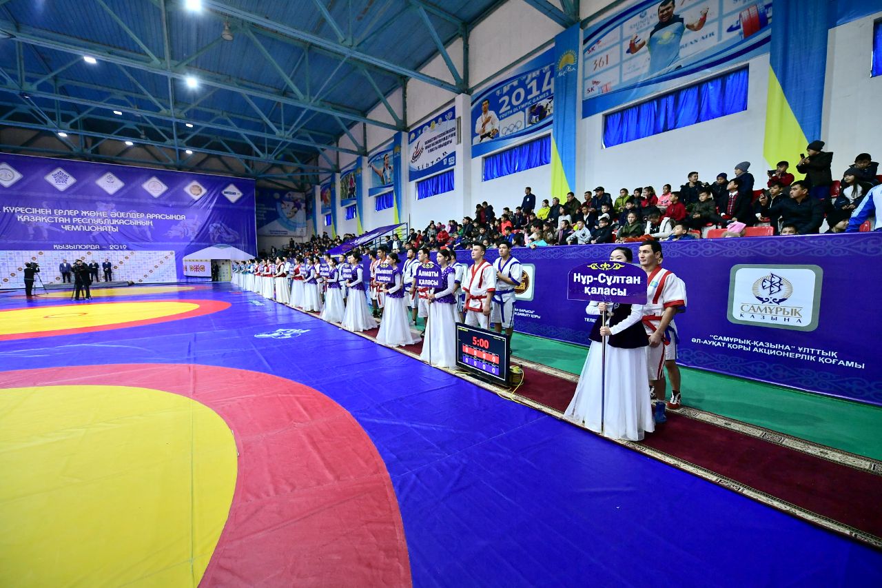 بالۋانداردىڭ سىرداعى باسەكەسى