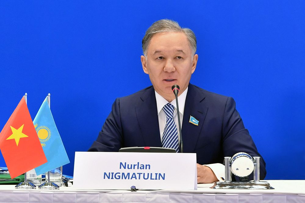 ن. نىعماتۋلين رەسمي ساپارمەن ۆەتنامعا بارادى