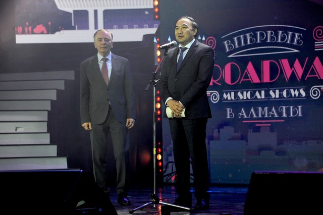 الماتىدا حالىقارالىق شىعارماشىلىق جاستار فەستيۆالى ءوتتى