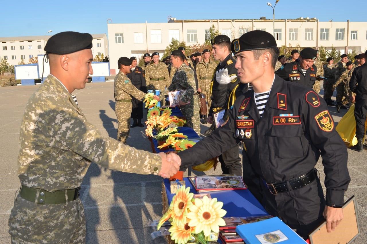 ەلىمىزدىڭ باتىس وڭىرىنەن ساربازدار تۋعان جەرلەرىنە ورالۋدا